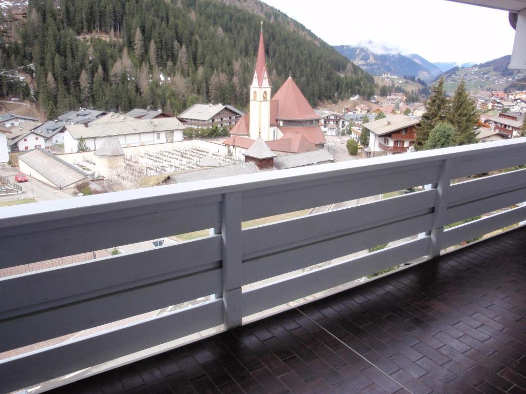 Appartamenti Sausalito Selva di Val Gardena Habitación foto
